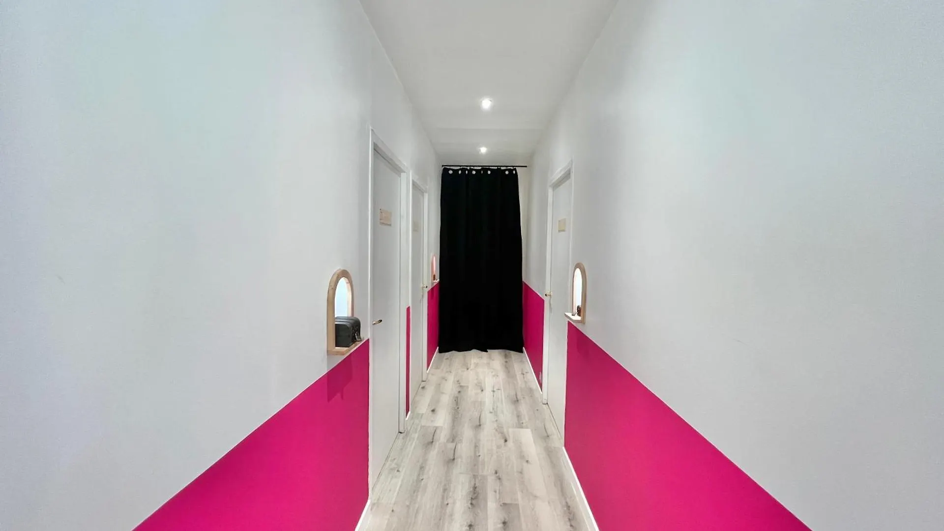 Brasserie Des Paloufettes - Gite Classe 3 Etoiles Le Mas-d'Azil Holiday home