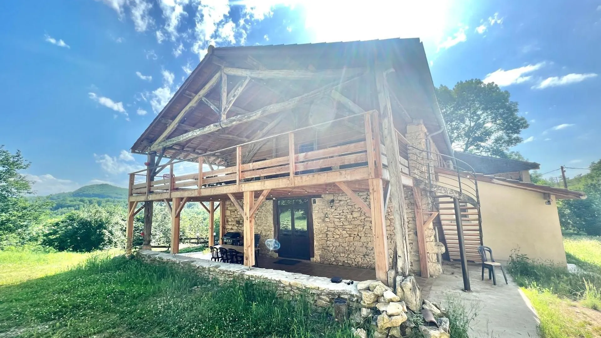 Brasserie Des Paloufettes - Gite Classe 3 Etoiles Le Mas-d'Azil