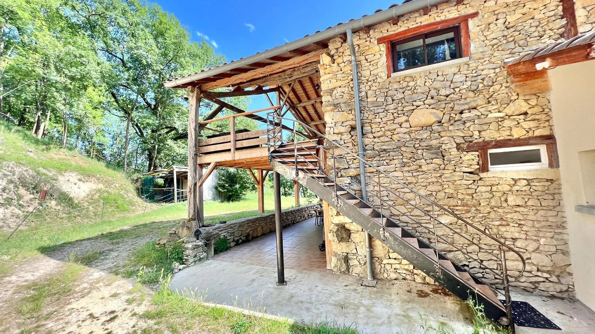 Brasserie Des Paloufettes - Gite Classe 3 Etoiles Le Mas-d'Azil 0*,  France